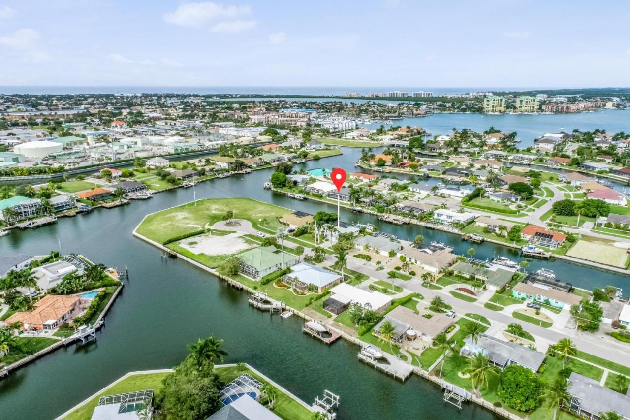 Palm Breeze Bliss Villa Marco Island Exterior photo